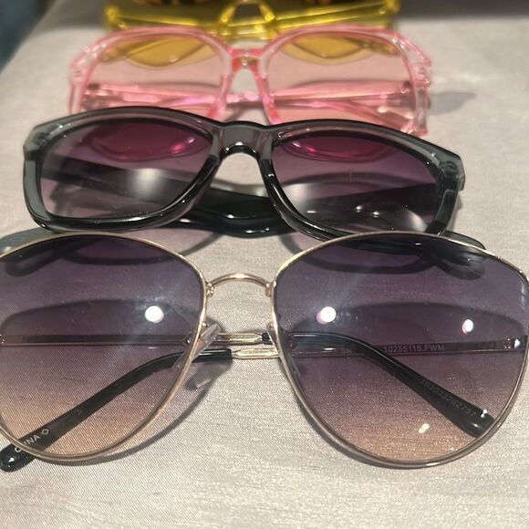 🎉1 hr sale 🎉Sunglasses 5 bundle - Picture 1 of 7